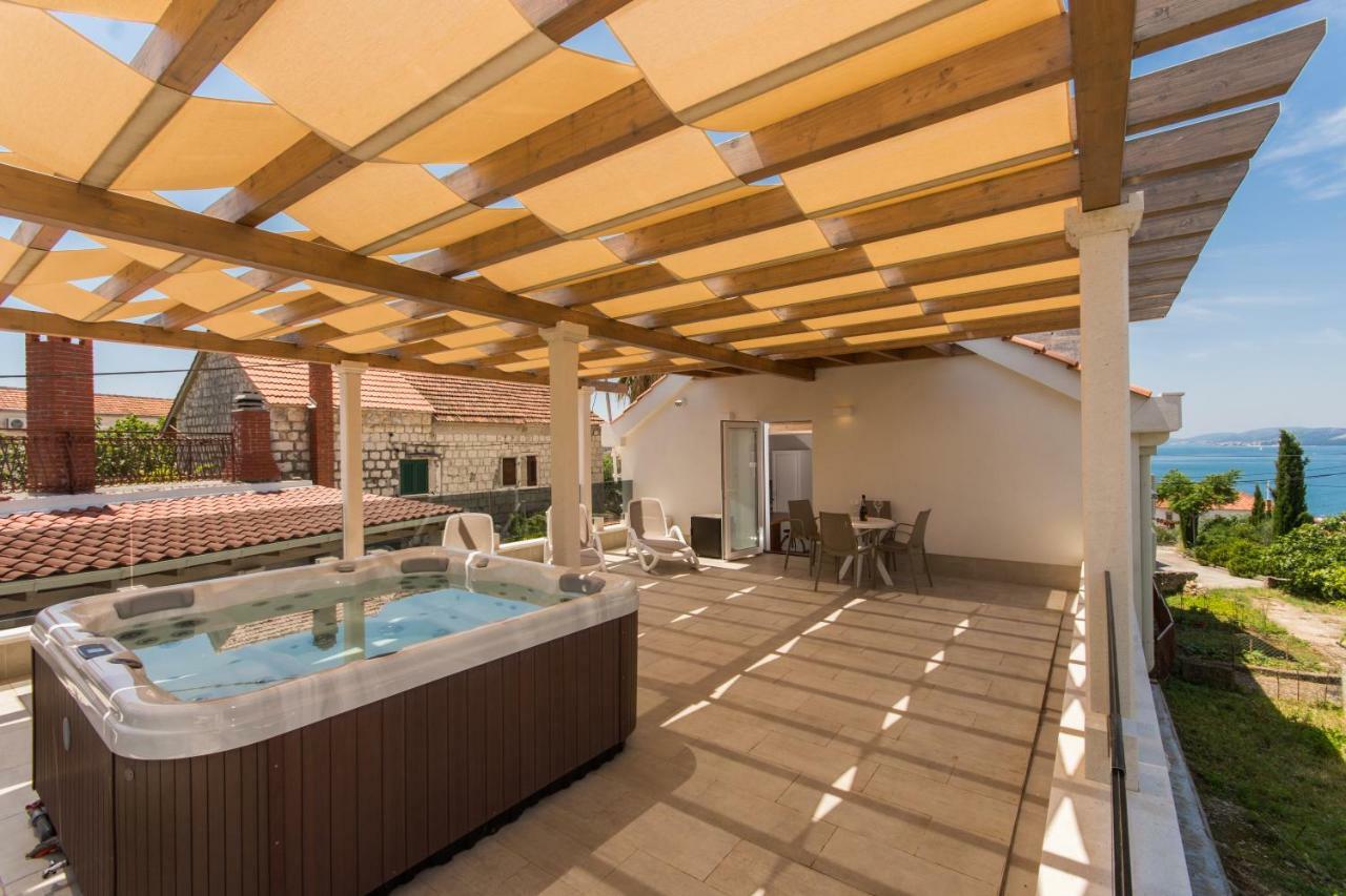 Villa Hurem Trogir Exterior foto